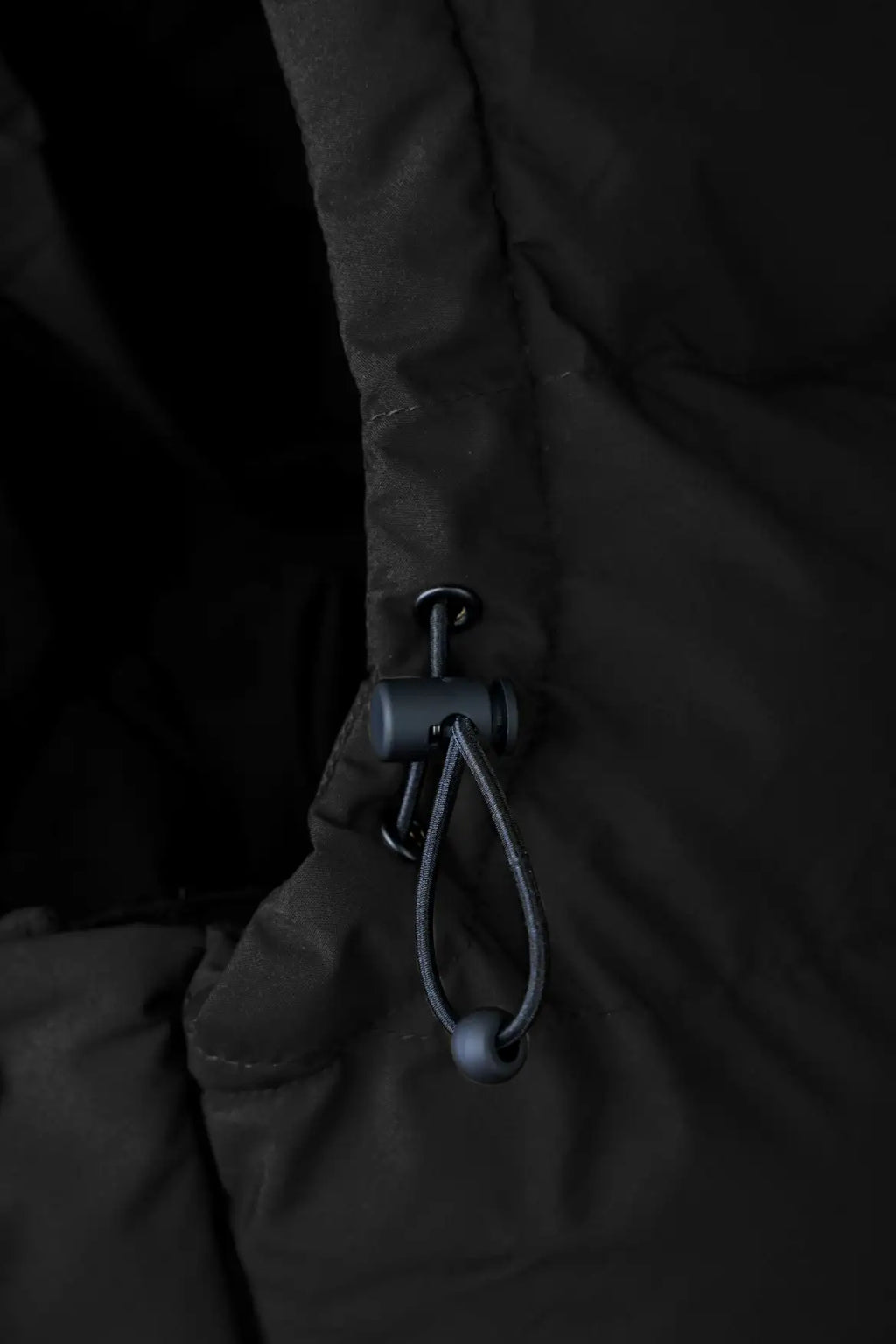 Adventure Puffer Jacket - Black